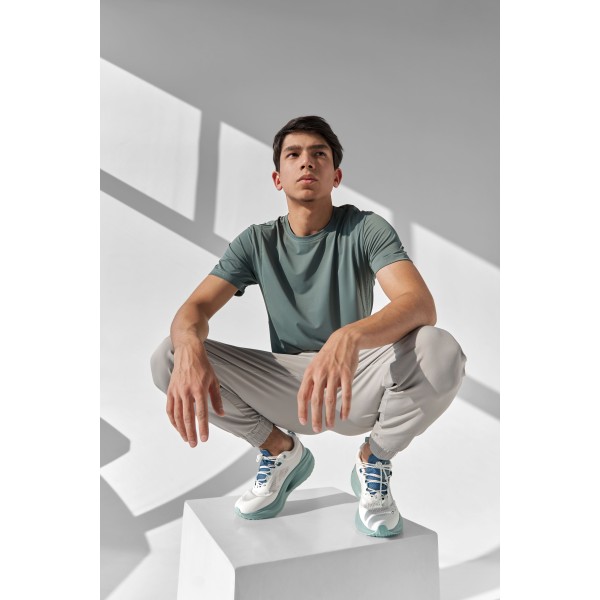 Мужская футболка без надписи для фитнеса