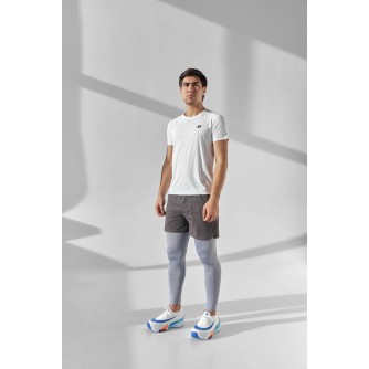 Футболка indeed