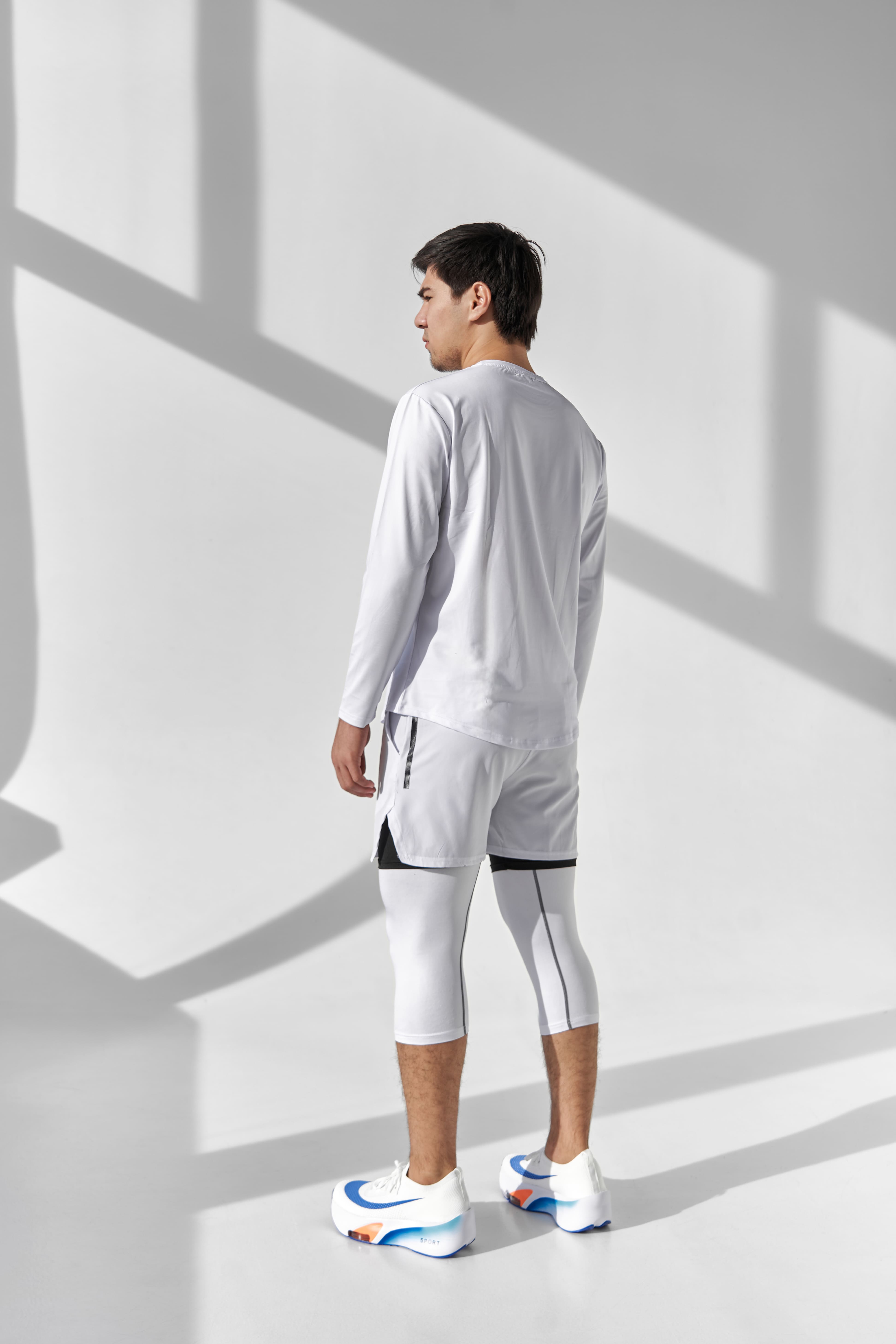 Erkaklar uchun  svitshot