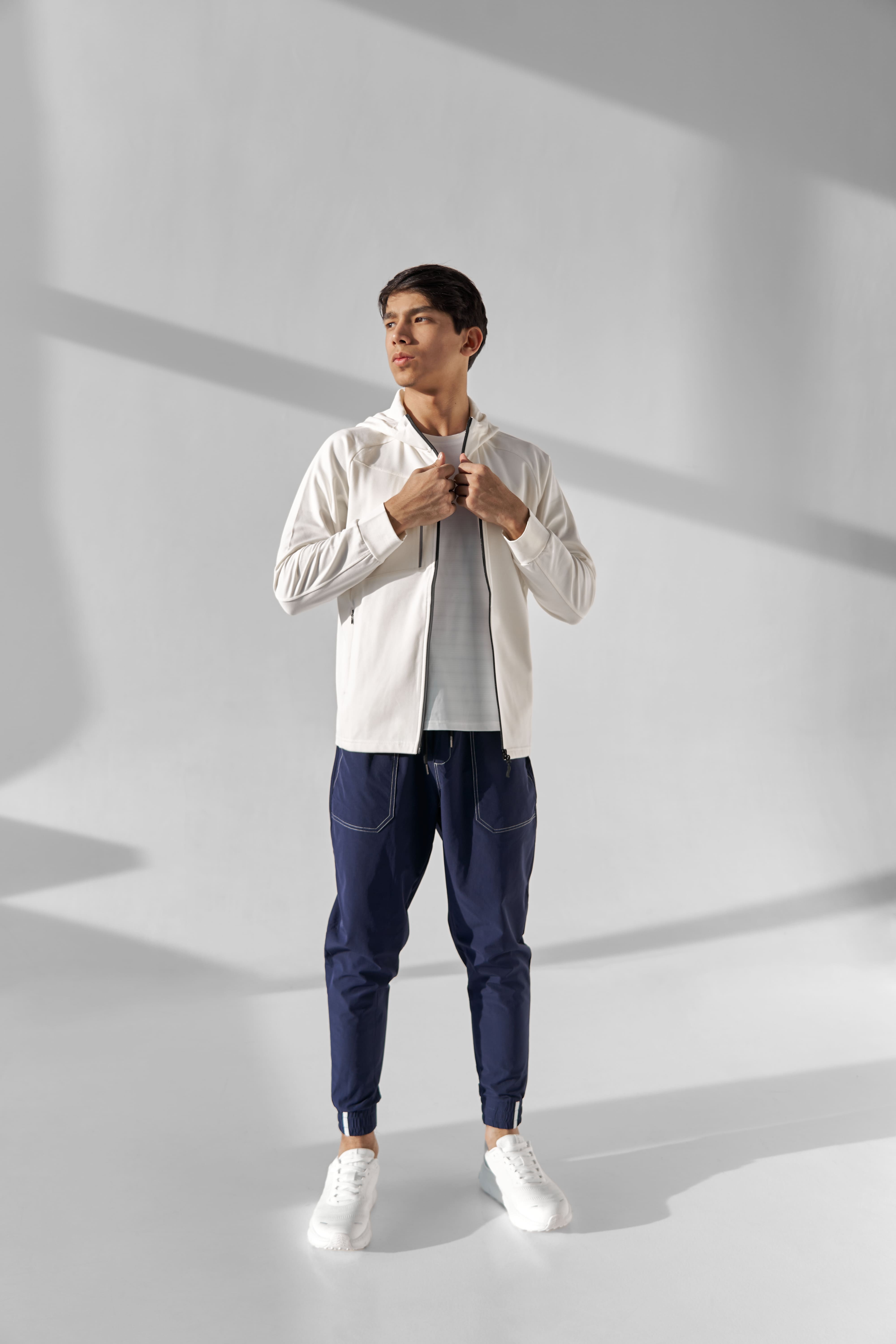 Erkaklar uchun fermuarlı xudi