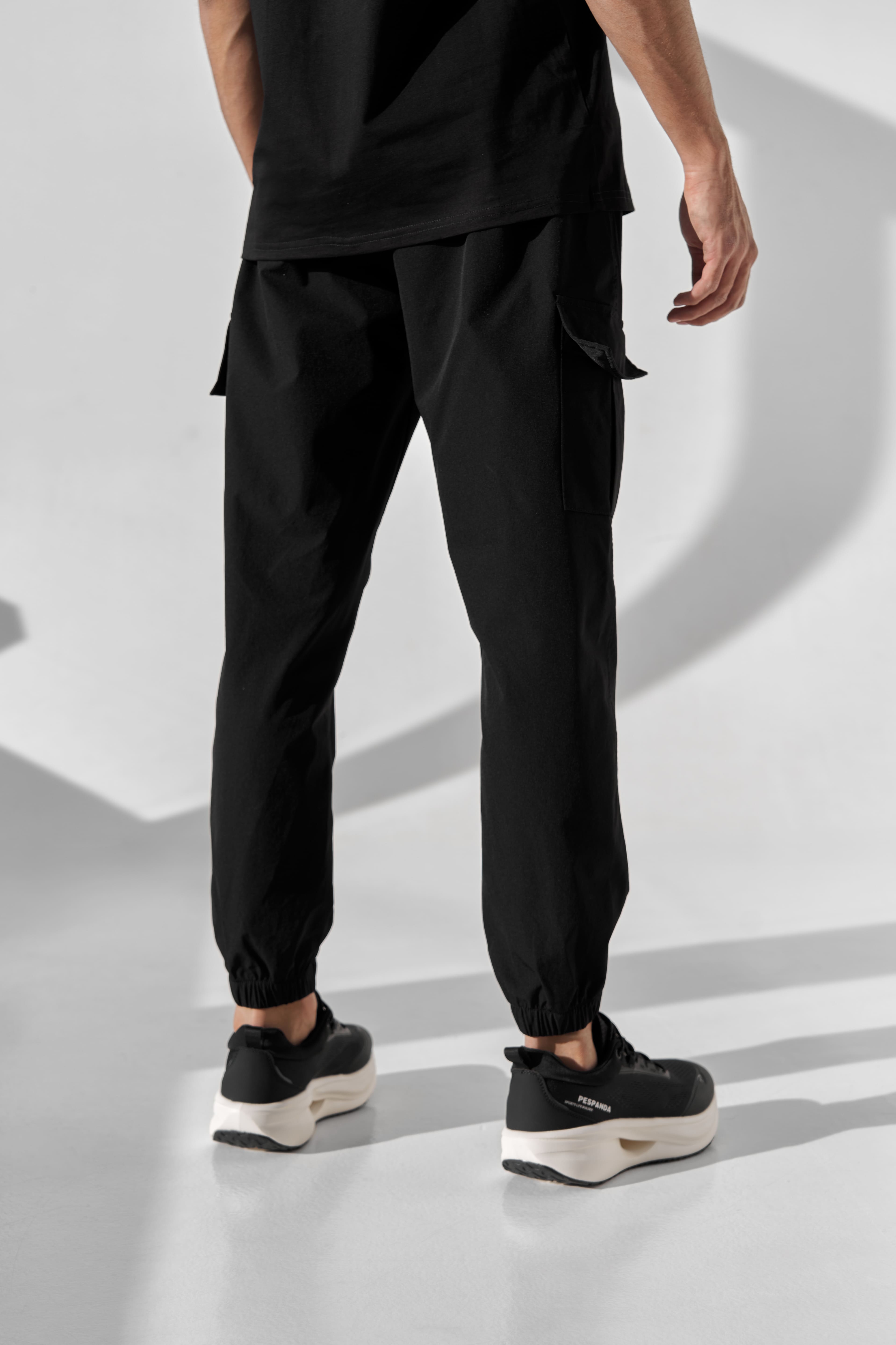 Erkaklar uchun manjetli triko