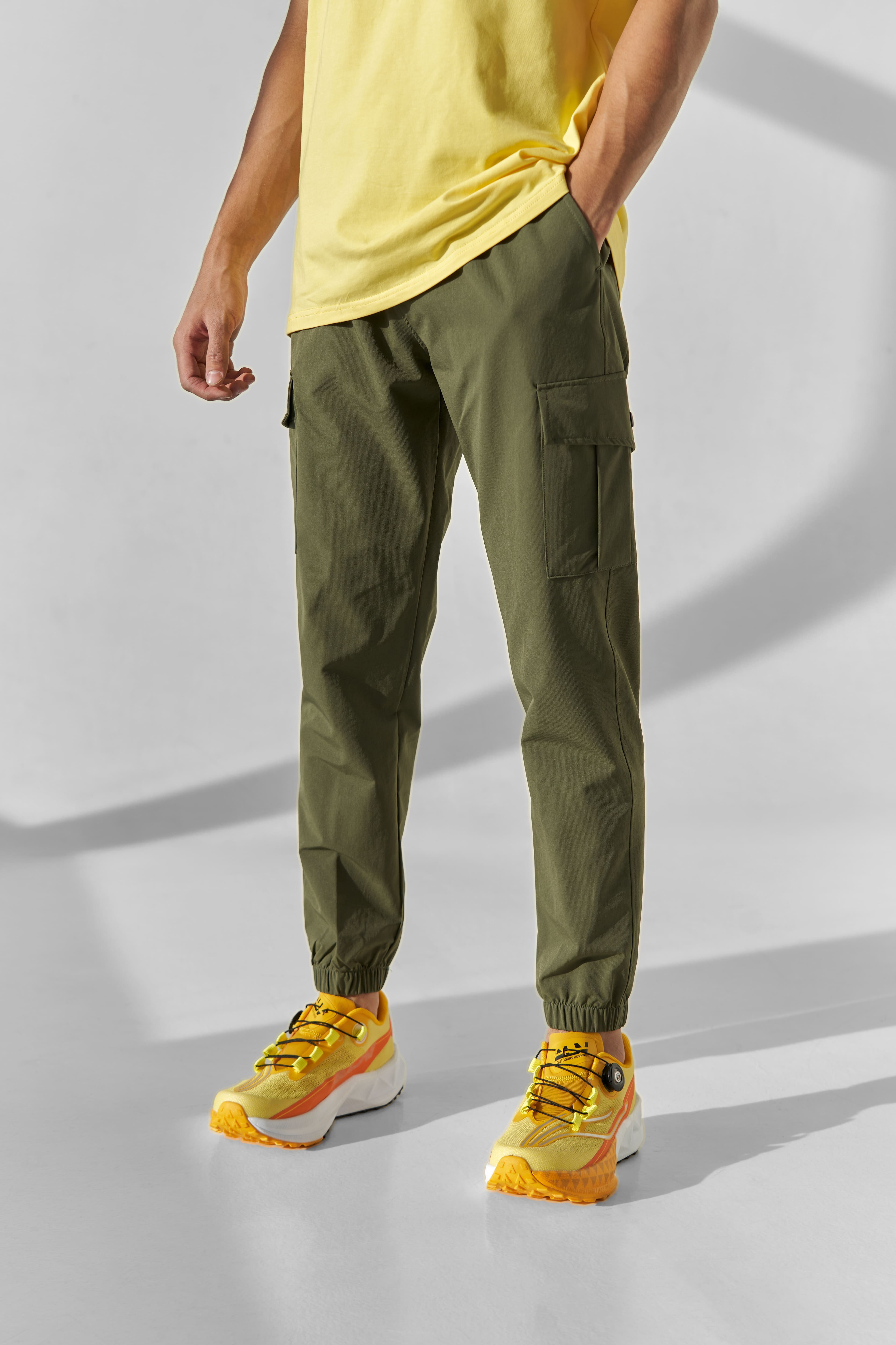 Erkaklar uchun manjetli triko